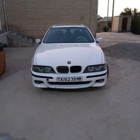 BMW E39 1998