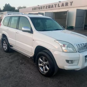 Toyota Land Cruiser Prado 2005