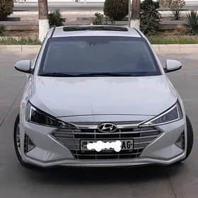 Hyundai Elantra 2020