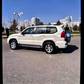 Toyota Land Cruiser Prado 2009