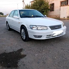 Toyota Camry 1997