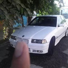 BMW 325 1991