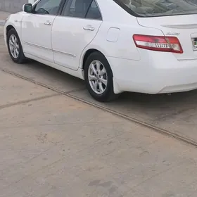 Toyota Camry 2011