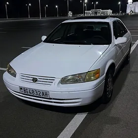 Toyota Camry 1997