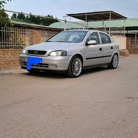 Opel Astra 1999