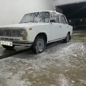 Lada 2104 1981