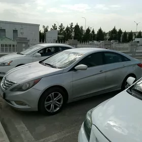 Hyundai Sonata 2012