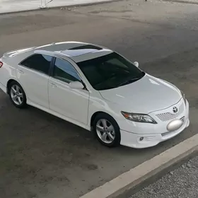 Toyota Camry 2010