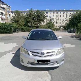 Toyota Corolla 2011