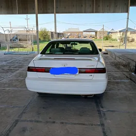 Toyota Camry 1997