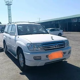 Toyota Land Cruiser 2000