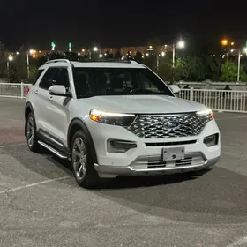 Ford Explorer 2020