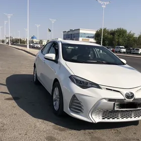 Toyota Corolla 2018