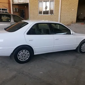 Toyota Camry 1999