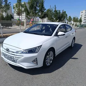 Hyundai Elantra 2019