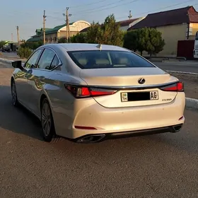 Lexus ES 350 2020