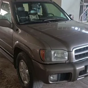 Nissan Pathfinder 2001