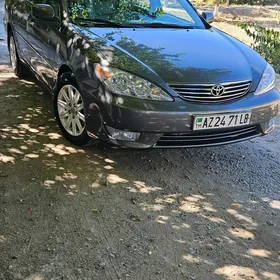 Toyota Camry 2005