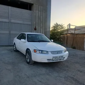 Toyota Camry 1998