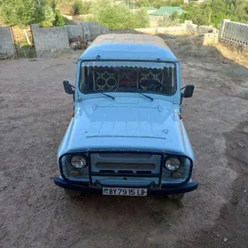 UAZ 452 2002