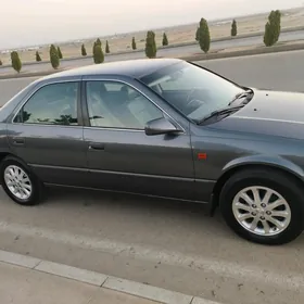 Toyota Camry 1997