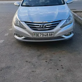 Hyundai Sonata 2012