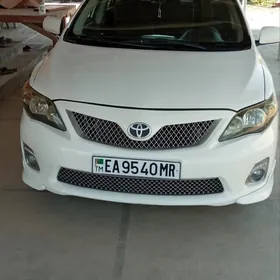 Toyota Corolla 2011