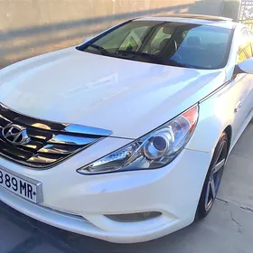 Hyundai Sonata 2012