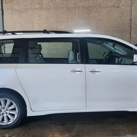 Toyota Sienna 2017