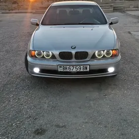 BMW E39 2001