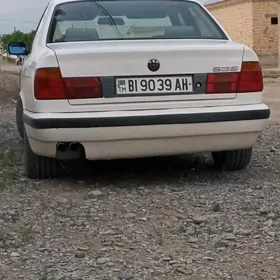 BMW 535 1990