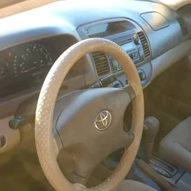 Toyota Camry 2002