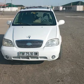 Kia Carnival 2003