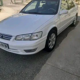 Toyota Camry 1998