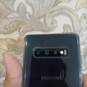 Samsung s10 plus +