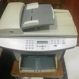 Принтер HP LaserJet 3052