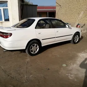 Toyota Carina 1992