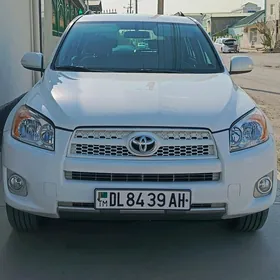 Toyota RAV4 2009