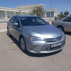 Toyota Camry 2016