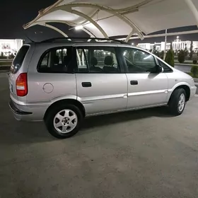 Opel Zafira 2002