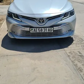 Camry Fara 2020