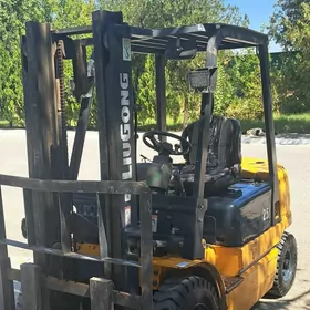 LiuGong Forklift 2014