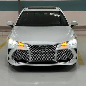 Toyota Avalon 2019