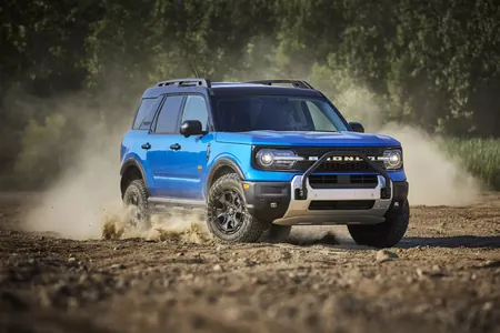 Ford представил обновленный Bronco Sport 2025 с улучшенной проходимостью