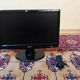 lg monitor