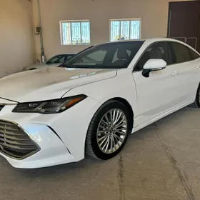 Toyota Avalon 2020