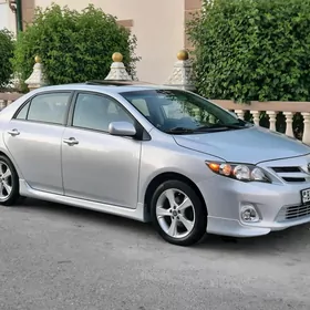 Toyota Corolla 2012