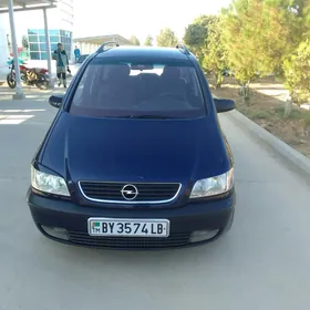 Opel Zafira 2001