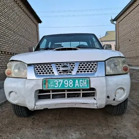 Nissan Navara 2011