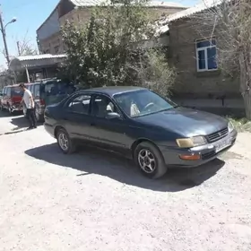 Toyota Corona 1993